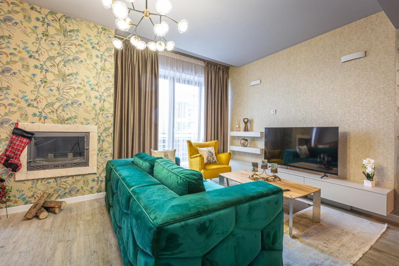 פויאנה ברשוב Kron Luxury 2 Bedroom Apartment In Silver Mountain מראה חיצוני תמונה